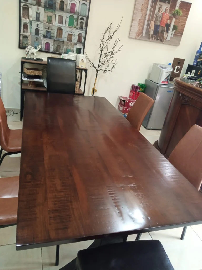 Dinning Table Furniture Polishing and Painting Services in Dubai