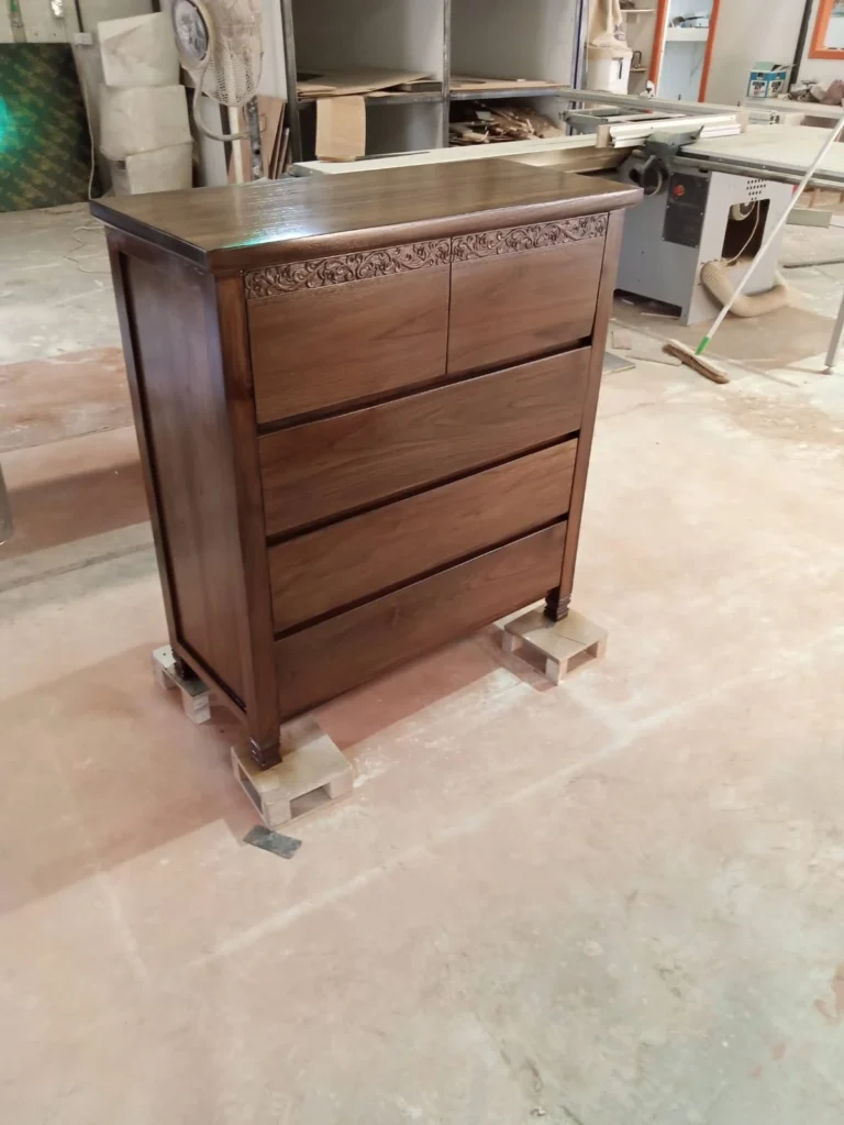 Furniture 1 Polishing and Painting Services in Dubai